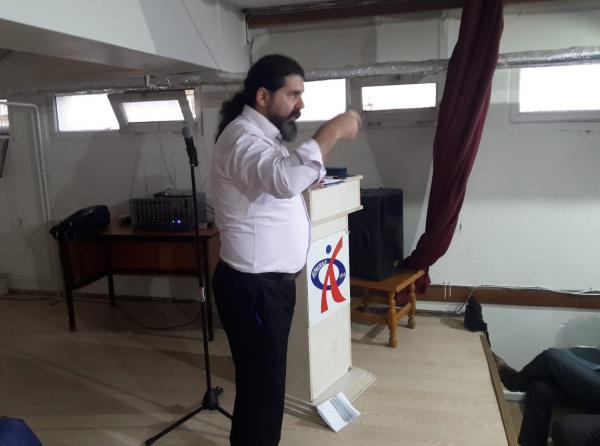 Uzman Psikolog Özkan Şenol, velilerimize "Çocuk Eğitiminde Farkındalık" semineri verdi.